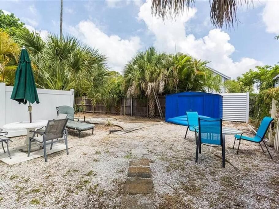 Charming Studio Unit Across From Lido Key Beach Sarasota Exterior foto